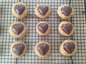 cookies, hearts, valentines day, peanut butter, gluten free, vegan